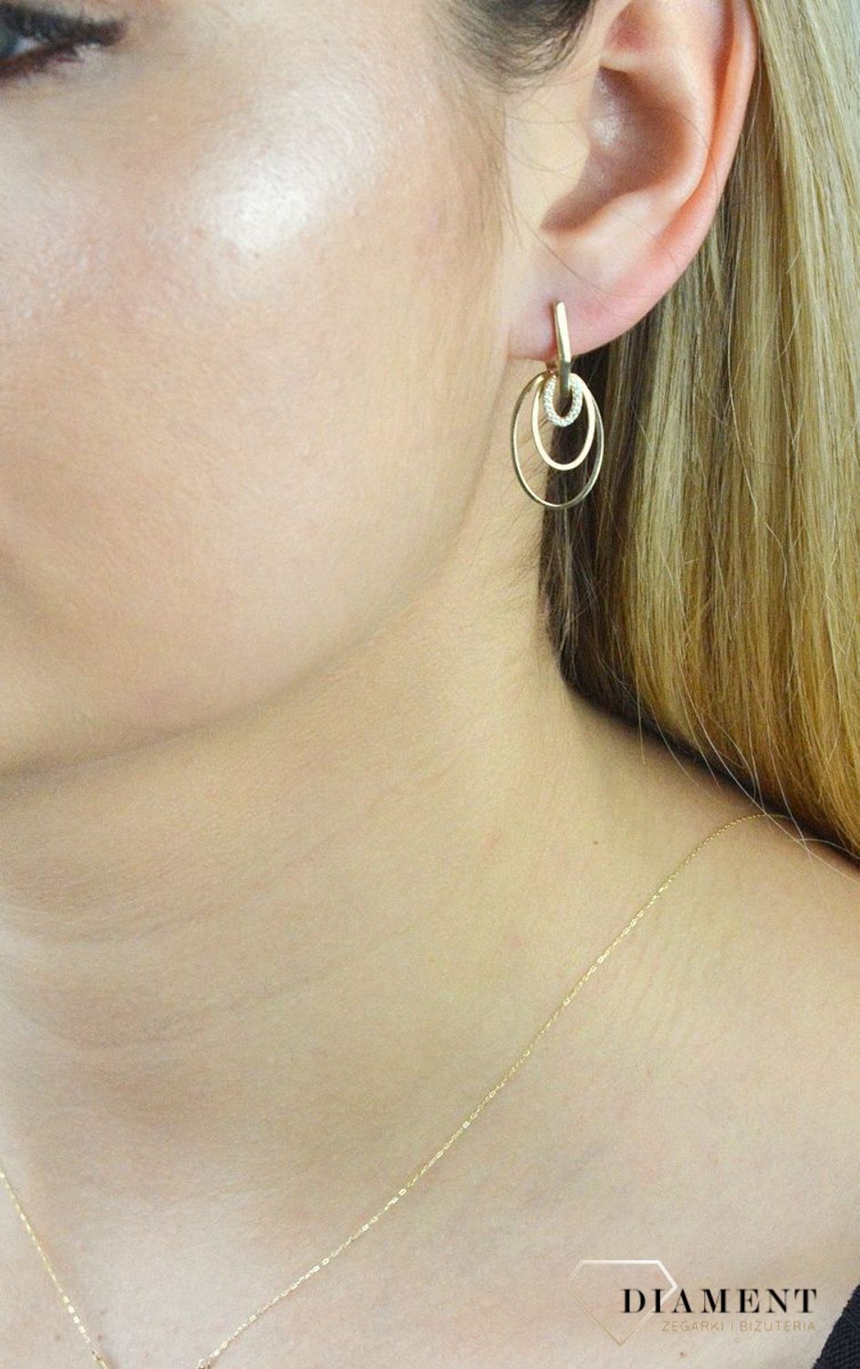 Złote kolczyki Diament 333 wiszące potrójne owale.jpg